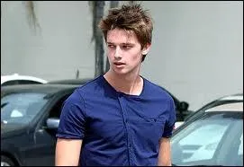 De quel Governator, Patrick, est-il le fils ?