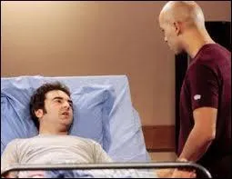 Il y a eu de nombreux invits dans la srie, mais qui est alit sur la photo ?