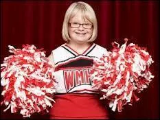 Comment s'appelle cette autre lve atteinte du syndrome de Down ?