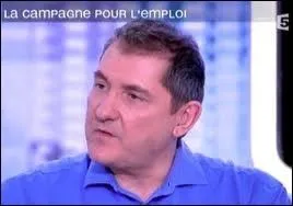 De quelle mission de France 5 Yves Calvi est-il le prsentateur principal depuis 2001 ?