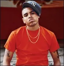 Qui est ce chanteur ?