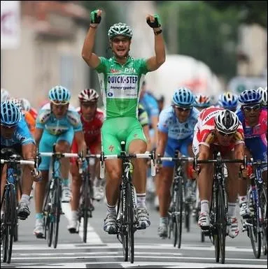 La premire victoire de   Tornado Tom   sur le tour remonte  Angers en 2004, depuis il a rajout cinq autres tapes et un maillot vert  son impressionnant palmars... .