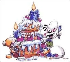 Et nous lui chantons tous :