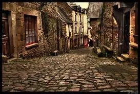 Comment s'appelle cette alle ?