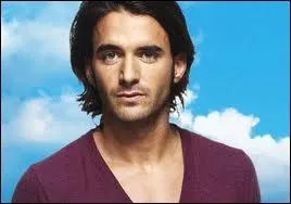 Quel est son nom de famille ?