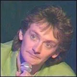 Reconnaissez-vous cet humoriste dbutant ?