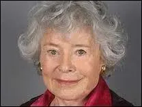 Comment s'appelle cette socitaire ?