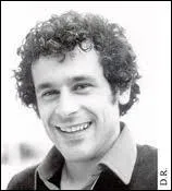 Comment s'appelle ce socitaire ?