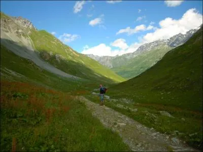 C'est le premier parc naturel cr en France en 1963 pour endiguer la disparition des bouquetins, situ en Savoie entre les valles de la Tarentaise et de la Maurienne. Rencontrez les marmottes...