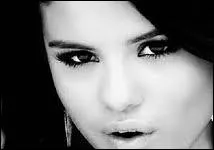 En fin 2012 Selena va faire quoi ?