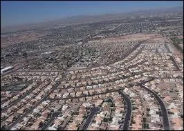 Dans quel comt est situe Las Vegas ?