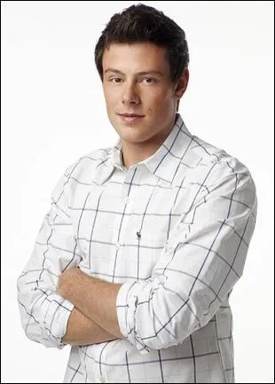 Finn : avec quelle fille a-t-il eu sa premire relation sexuelle ?