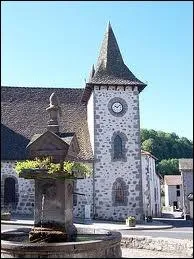 Terminons avec la ville de Jussac qui se situe dans le dpartement :