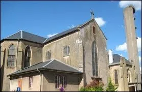 Ville natale de l'ancien footballer Michel Platini, Joeuf se situe dans quel dpartement ?