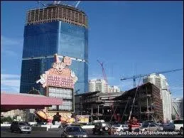 Tous ces htels sont ferms sauf un qui est en construction. Lequel ?