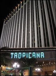 Quel spectacle permanent y a-t-il au Tropicana ?
