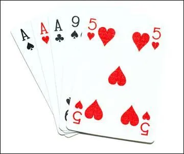 Quelle est cette main ?