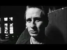 A ce moment du film, Ben rcite un pome... A qui s'adresse-t-il ?