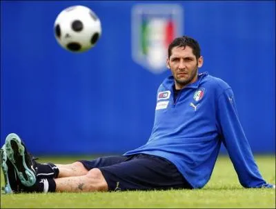 Qui a donn un coup de boule ?