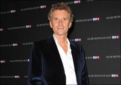 Denis Brogniart se retrouve en F1 , sur Automoto mais aussi sur un jeu ; lequel ?