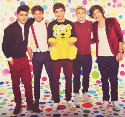 Qui a le plus de solo dans l'album  up all night  ?