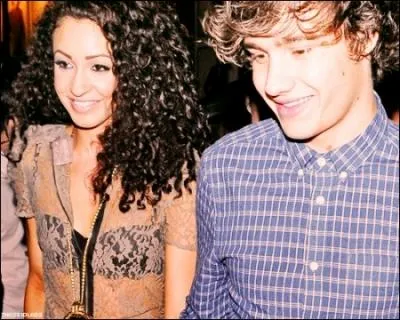 Quels sont le nom et le prnom de la petite amie de Liam ? (Qui ne l'est plus maintenant : '( )