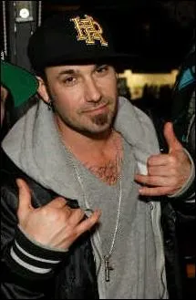 Comment s'appelle son pre ?