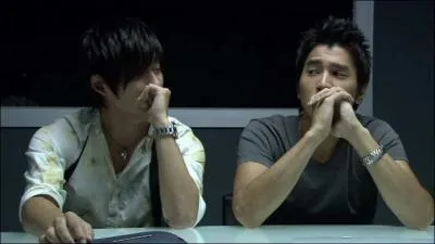 Dans l'pisode 9, dans quelle section de la police Chen Zai Tian et Wu Ying Xiong sont-ils rtrograds ?