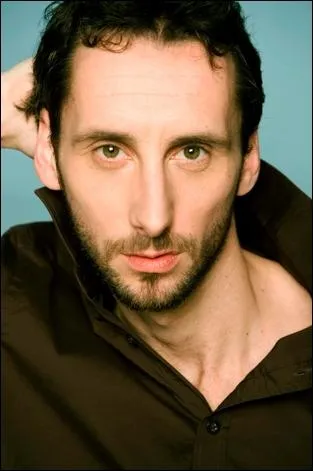 Comment se nomme son spectacle ?