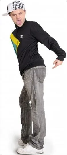 Quand et o est n celui  la casquette blanche ?