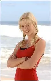 A-t-elle un petit ami ?