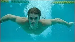 Quel sport pratique-t-il ?