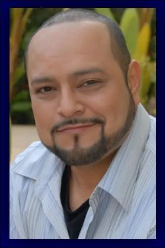 Pour finir, ce personnage sur la photo fait-il partie de la srie  Desperate Housewives  ?