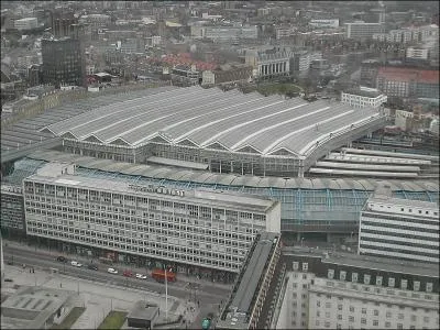 La grande gare de Londres est :