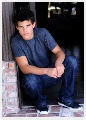 Comment s'appellent ses parents ?