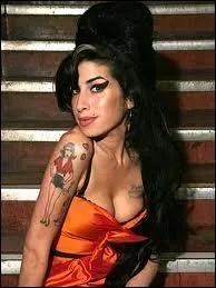 Comment s'appelle cette clbrit ?