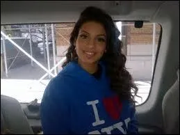 Comment s'appelle le titre de son 1er album ?