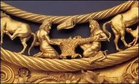 Vous connaissez peut-être les Scythes, créateurs de remarquables bijoux en or. Ils occupaient une région...