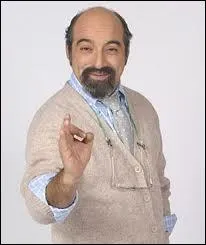 Quelle est la profession de Serge Touati ?