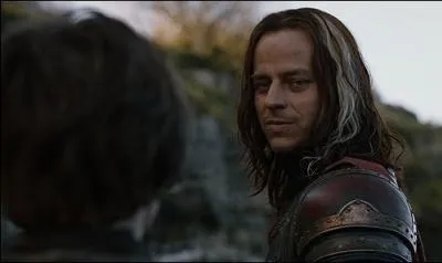 Dans la saison 2, Jaqen H'ghar a une dette envers Arya Stark et l'aide  s'chapper de la prison o elle est retenue, pourquoi ?