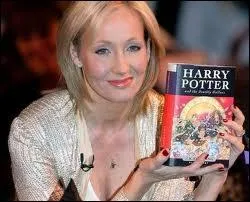 Qui a crit le livre  Harry Potter  ?
