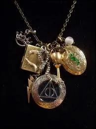 Lequel de ces objets est un horcruxe ?