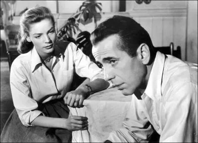 Un homme doit affronter de redoutables gangsters coincs sur une le par un ouragan alors qu'il tait venu rendre visite  la veuve d'un ami de guerre.