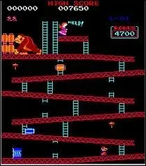 Qui a commenc sa carrire en lanant des tonneaux sur le personnage de la premire question ?