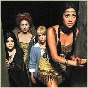 Dans l'pisode d'Halloween DE LA SAISON DEUX, qui tais engager par Alison pour faire peur au Jolies Petites Menteuses ?