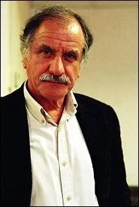 Quel est le parti de Nol Mamre ?