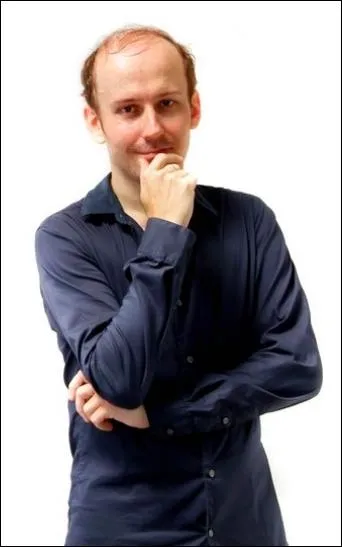 Que fut le sujet de son premier passage ?