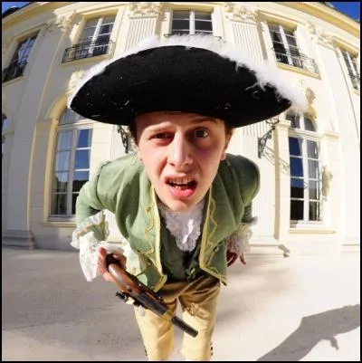 Que fut le titre de son premier bonus ?