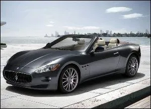 Quelle est cette voiture ?