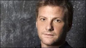 Dans la saison 3, Tom Scavo ralise son rve. Quel est-il ?